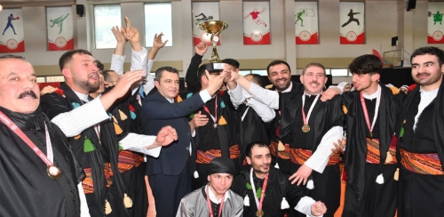 BELEDİYEMİZ HALK OYUNLARI EKİBİ ŞANLIURFA İL BİRİNCİSİ OLDU