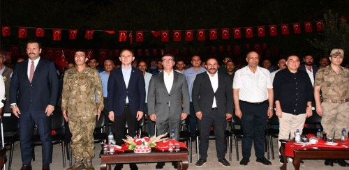 BAŞKAN BUCAK: “15 TEMMUZ KARANLIĞI YARAN BİR MİLLETİN TANKLARA KARŞI İMANLA DİRİLDİĞİ GÜNDÜR”