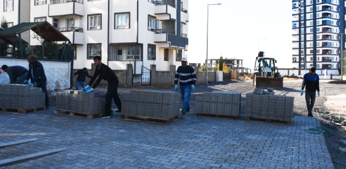 SİVEREK’TE ÜST YAPI ÇALIŞMALARI SÜRÜYOR