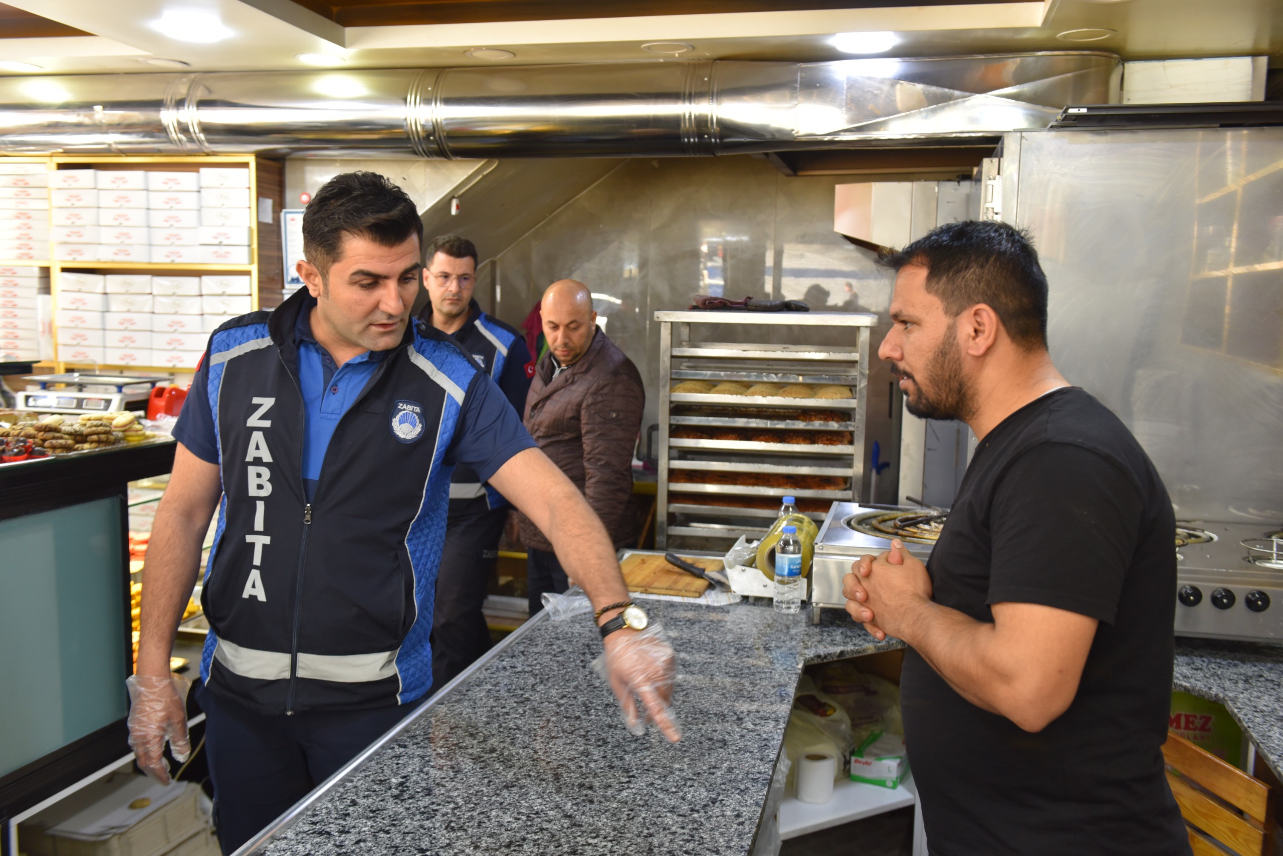 Siverek'te fırın ve unlu mamul işletmeleri denetlendi