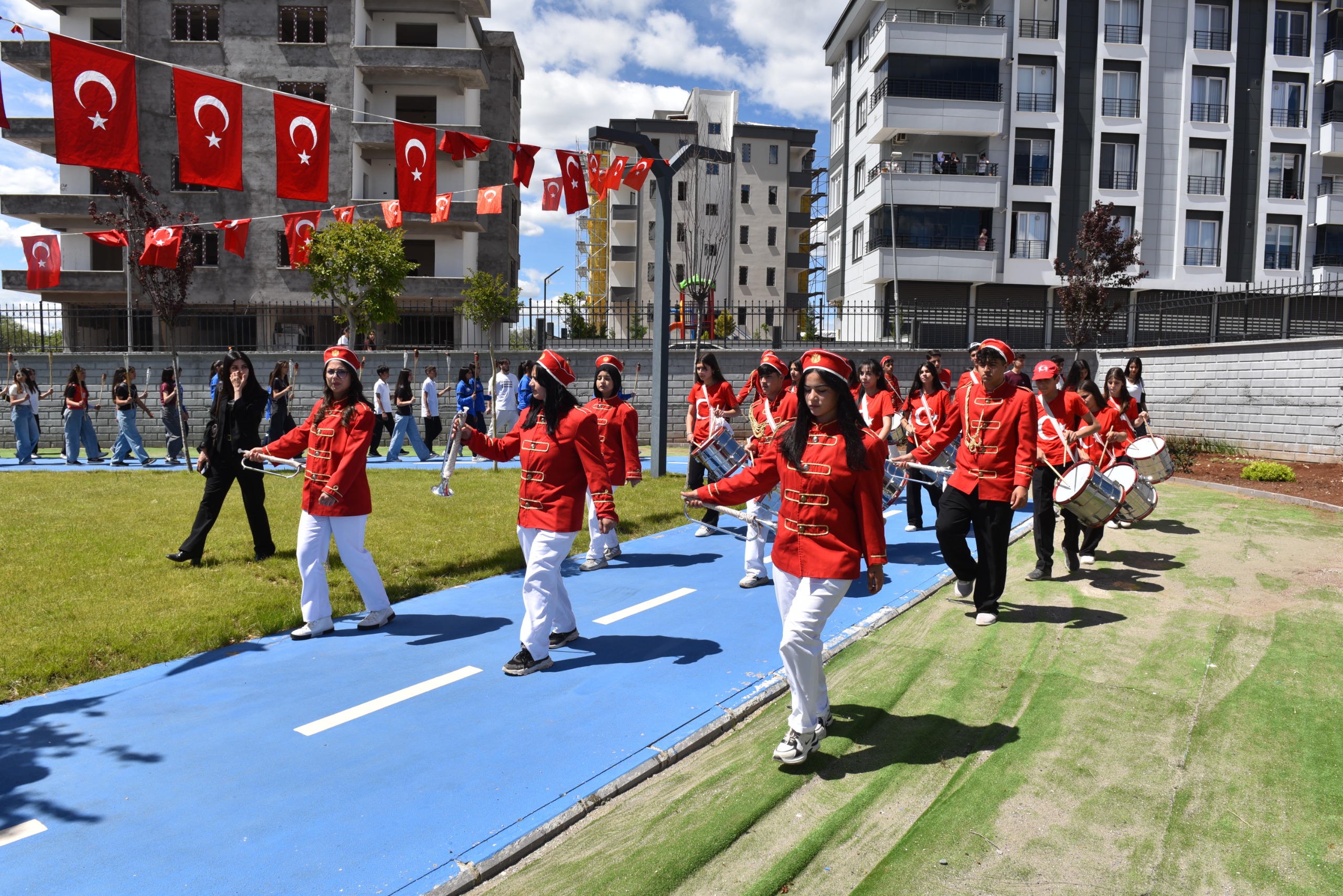 BELEDİYEMİZCE 19 MAYIS GENÇLİK ŞÖLENİ DÜZENLENDİ